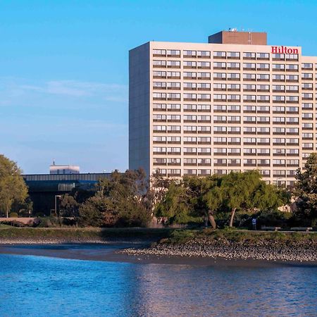 Hilton San Francisco Airport Bayfront - No Resort Fee Бърлингейм Екстериор снимка
