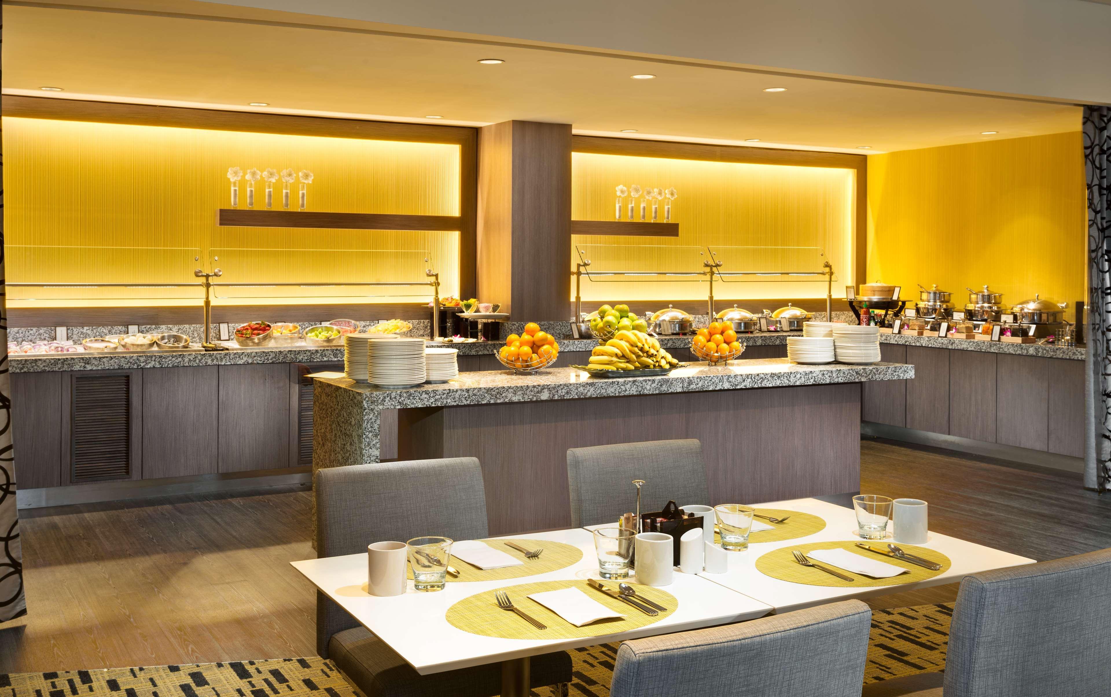 Hilton San Francisco Airport Bayfront - No Resort Fee Бърлингейм Екстериор снимка