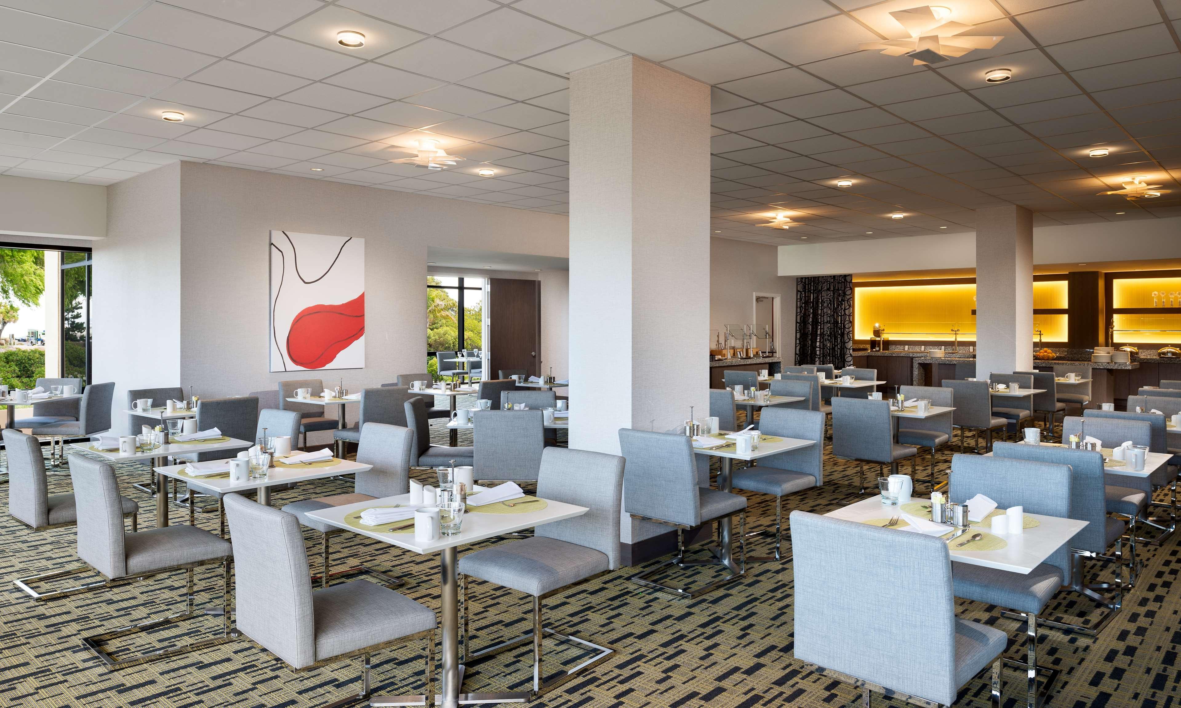 Hilton San Francisco Airport Bayfront - No Resort Fee Бърлингейм Екстериор снимка