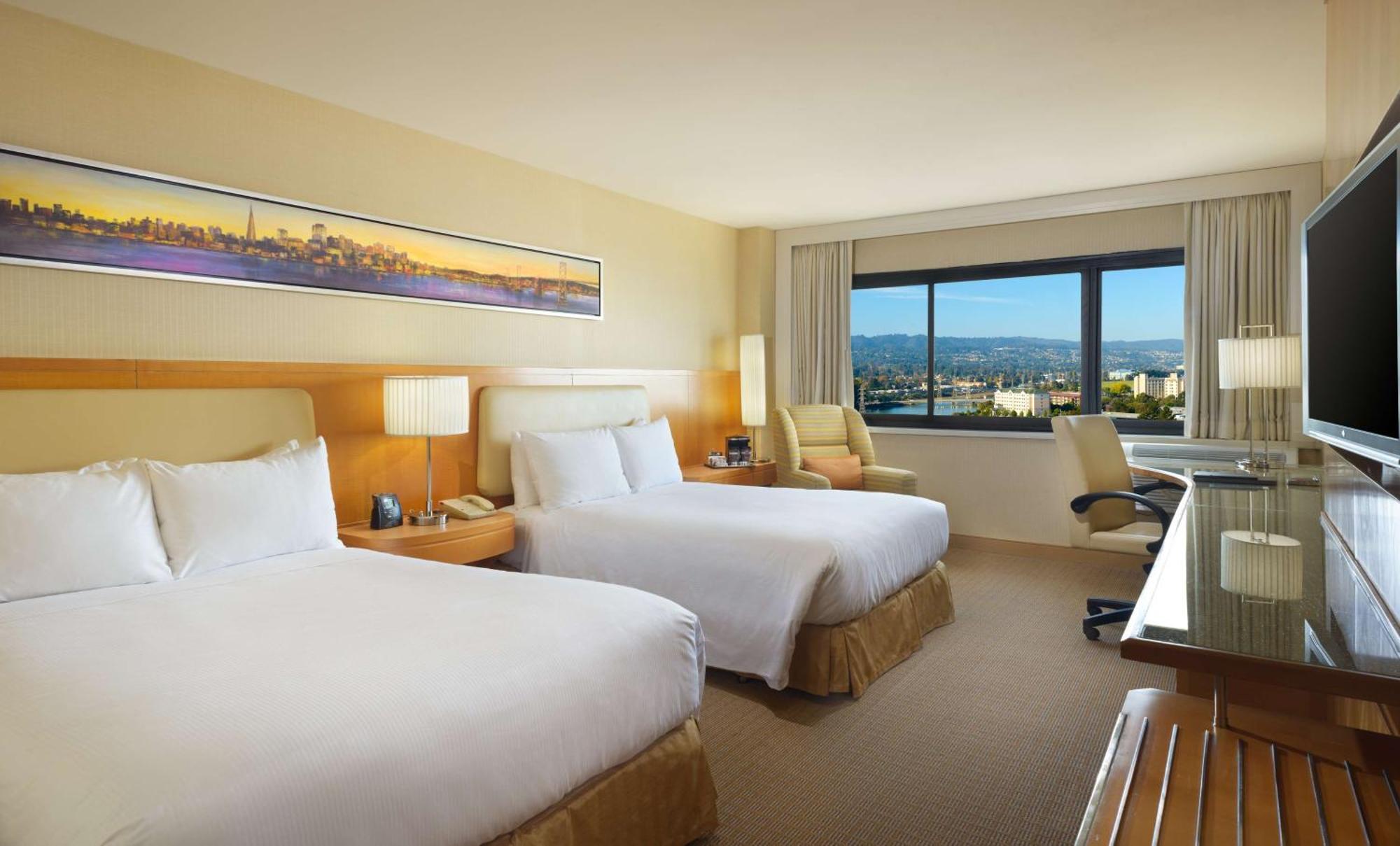 Hilton San Francisco Airport Bayfront - No Resort Fee Бърлингейм Екстериор снимка