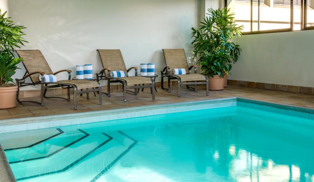 Hilton San Francisco Airport Bayfront - No Resort Fee Бърлингейм Екстериор снимка